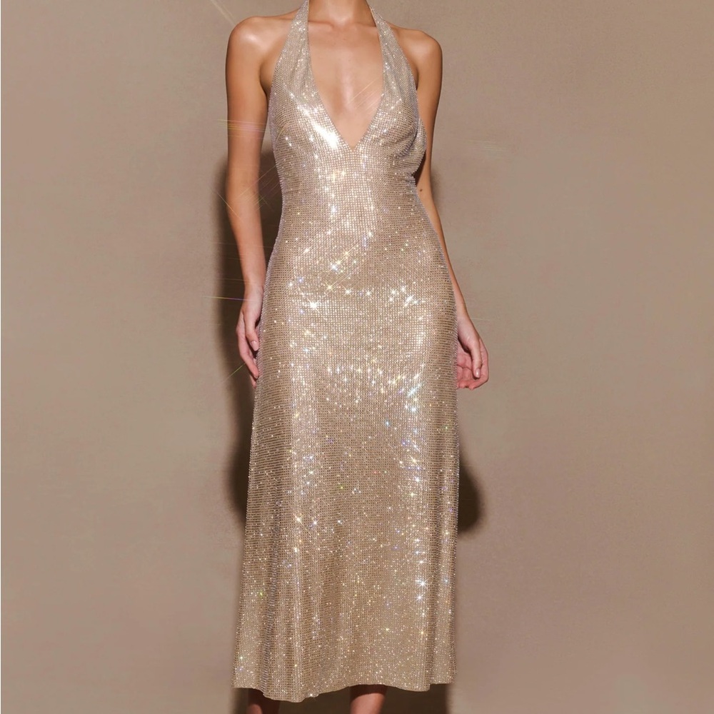 Meshki- Genie
Diamante Halter Midi Dress - Nude